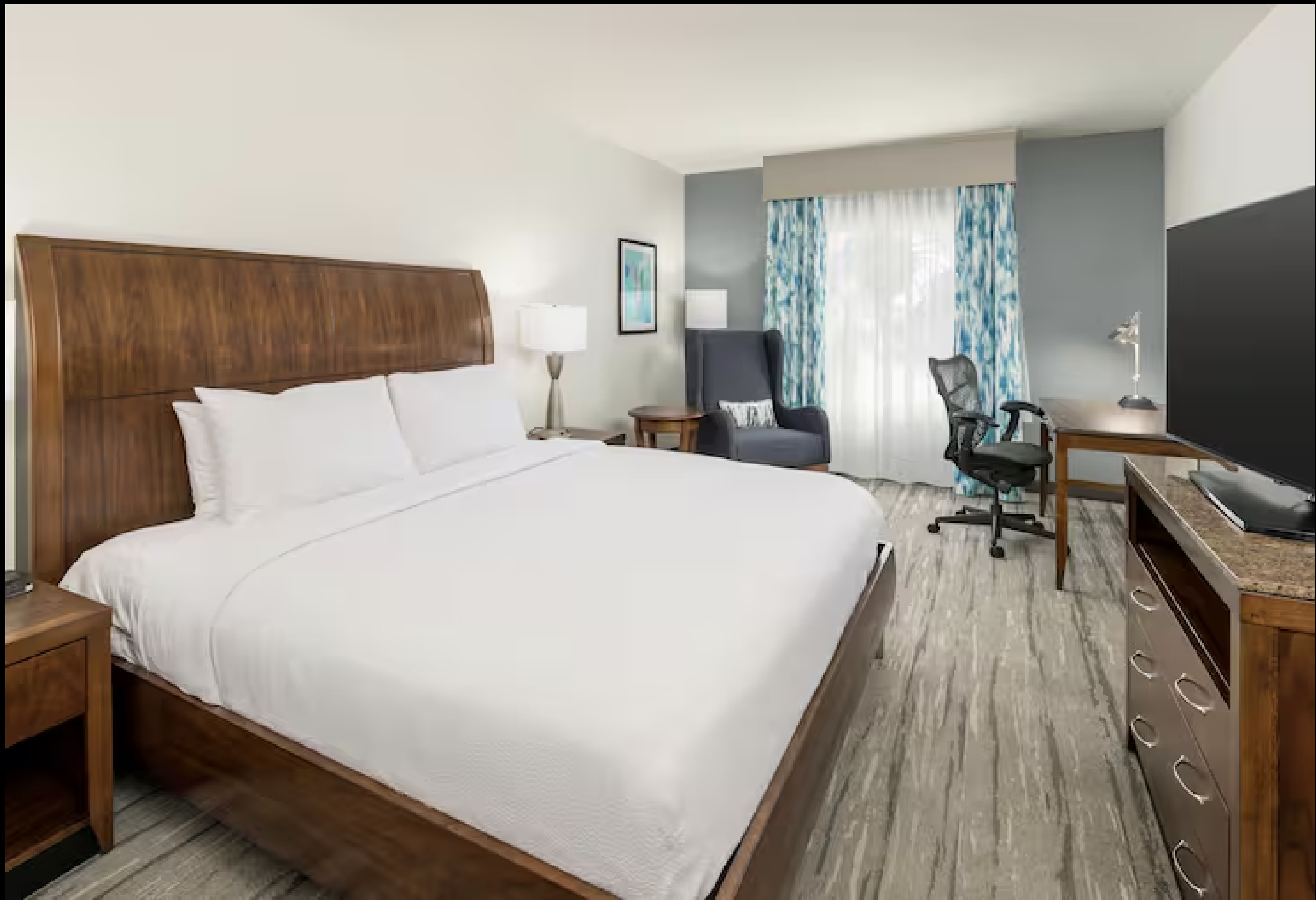 Hilton Garden Inn — King Room